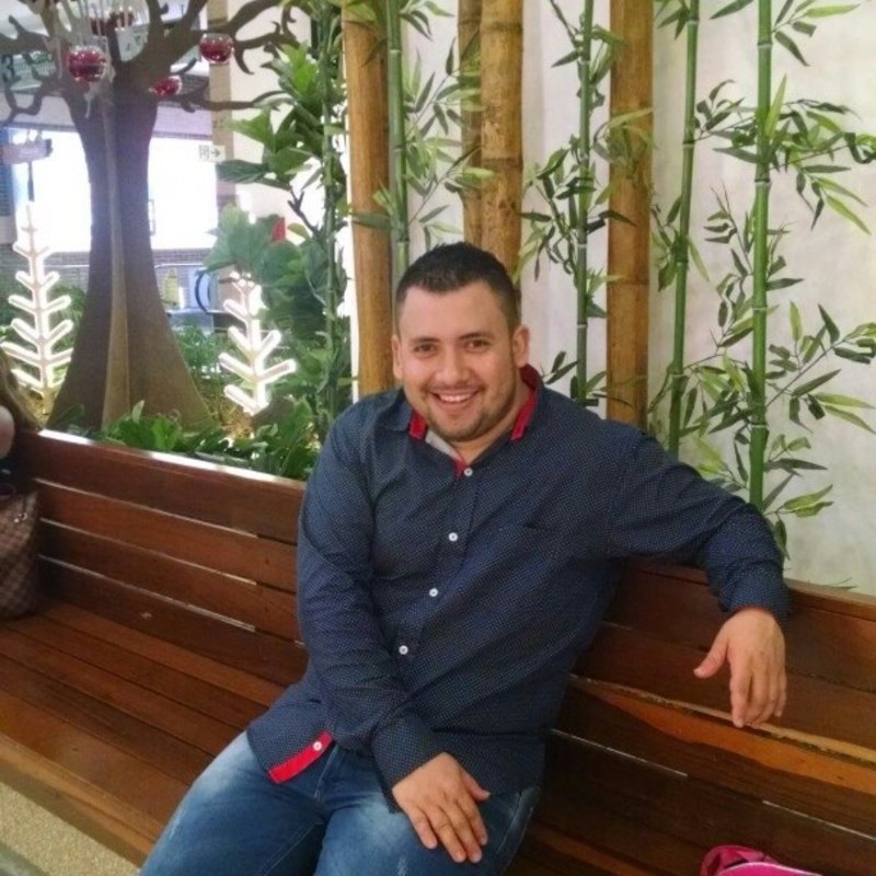 Date this voluptuous Colombia man Iker from Villavicencio CO21882