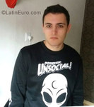 passionate Brazil man Lucas from Ponta Grossa BR10125