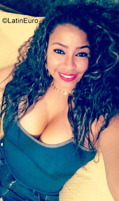 Date this exotic Spain girl Eilin from Barcelona ES380