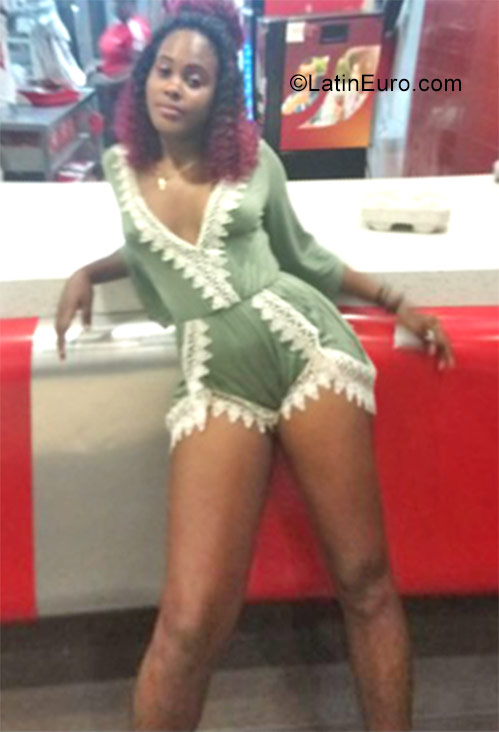 Date this tall Jamaica girl Kendora from Kingston JM2493