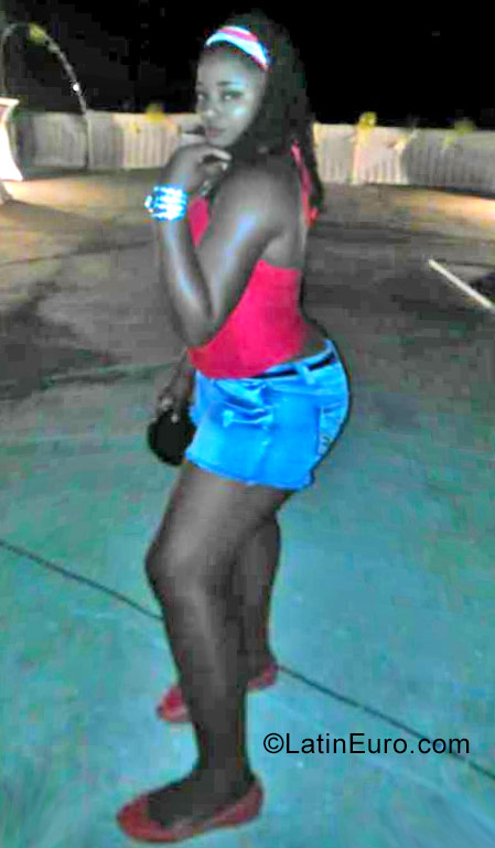 Date this lovely Jamaica girl Shanti from Kingston JM2513