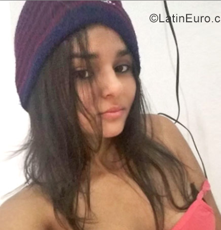 Date this lovely Brazil girl Maria from Fortaleza BR10290