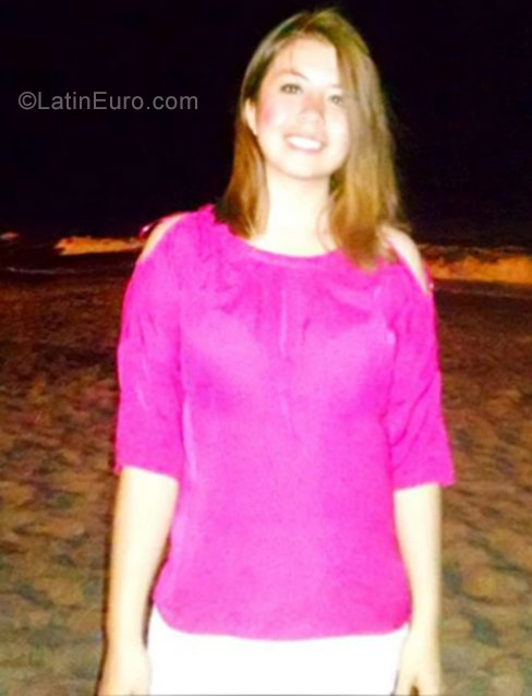 Date this sultry Peru girl Susan from Lima PE1162