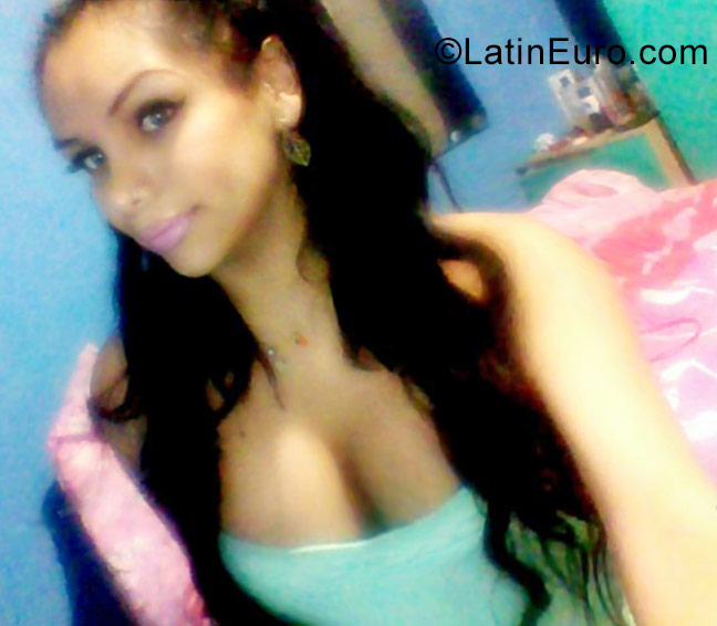 Date this charming Peru girl Camila from Lima PE1188