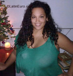 pretty Cuba girl Emma from Havana CU207