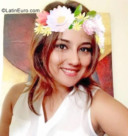 Date this young Panama girl Denise from Panama City PA1289