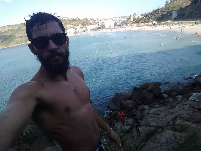 Date this fun Brazil man Johnnys from Goi&acirc;nia BR10529