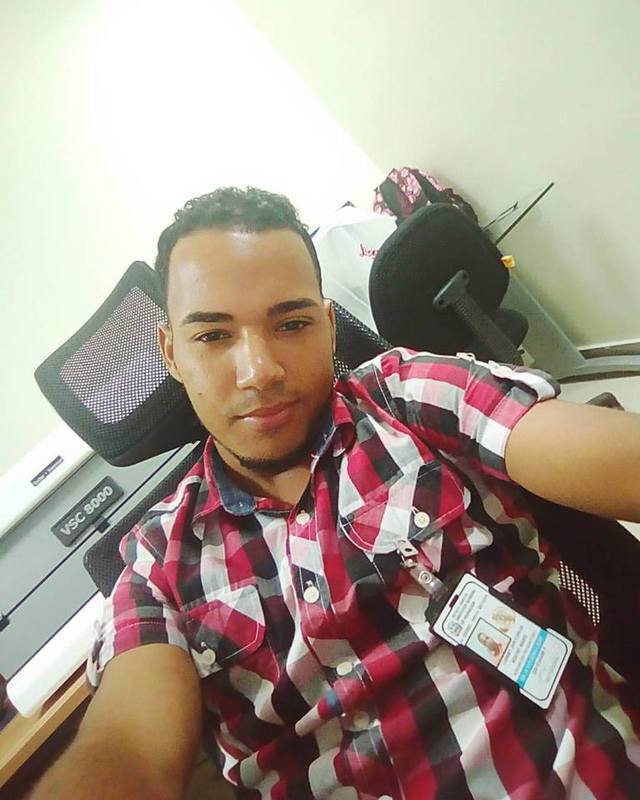 Date this hot Dominican Republic man Luimmy from Santo Domingo DO32614