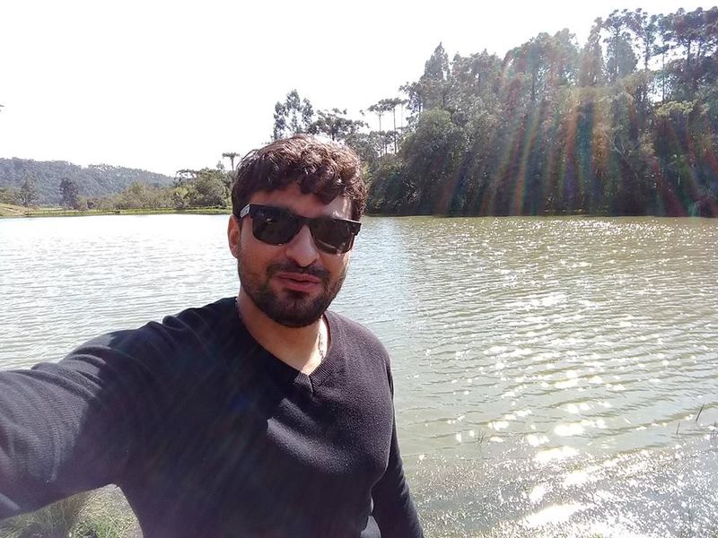 Date this voluptuous Brazil man Brasileirojovem from Duque De Caxias BR10591