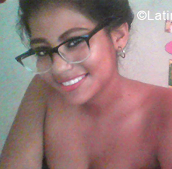 Date this hard body Peru girl Cielo from Iquitos PE1290