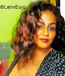 happy Cuba girl Clara from Havana CU365