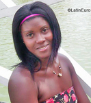 stunning Cuba girl Yasmile from Matanzas CU375