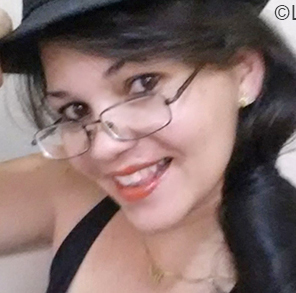 Date this funny Cuba girl Mary from Havana CU383
