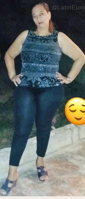 Date this fun Dominican Republic girl Marlene from Higuey DO33382