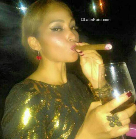Date this lovely Dominican Republic girl Mara from Bonao DO33410