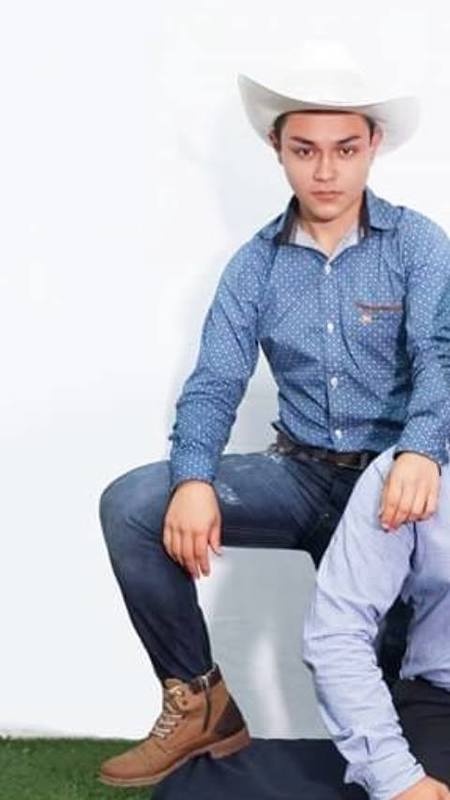 Date this cute Mexico man Pedro from Puebla MX1618