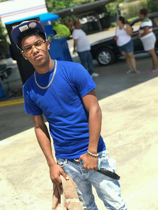 Date this beautiful Dominican Republic man Carlos from Santiago De Los Caballeros DO34016
