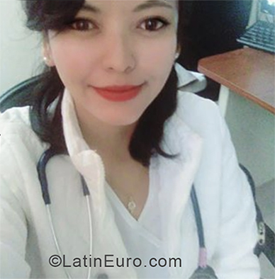 Date this georgeous Peru girl Roxana from Tacna PE1367