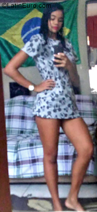 Date this good-looking Brazil girl Laryssa from Recife BR10814