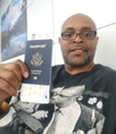 voluptuous United States man Charles from Berwyn US19900