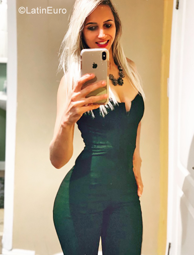 Date this charming United States girl Jai from San Francisco US21929