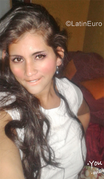 Date this hot Peru girl Luhana from Lima PE1386