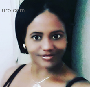 Date this stunning Cuba girl Maria Teresa from San José De Las Lajas CU571