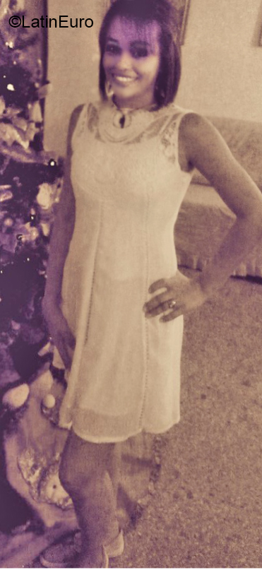 Date this hard body Venezuela girl Angelica1992 from Valencia VE2656