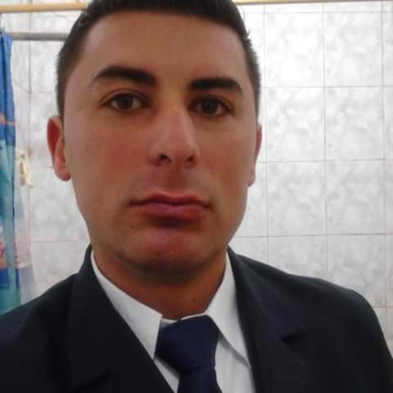 Date this young Colombia man Giovanny garcia from Bogota CO26024