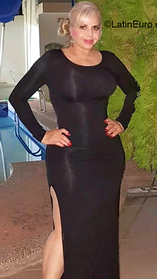 Date this young Mexico girl Yolanda from Guadalajara MX1699