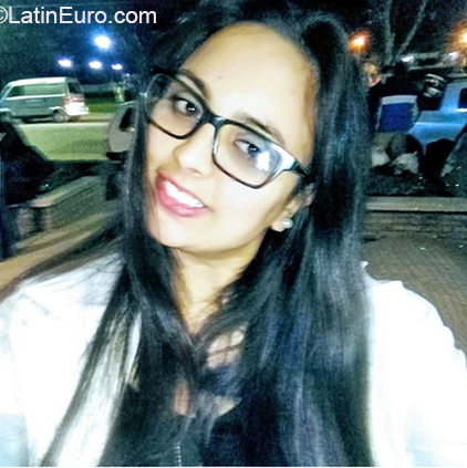 Date this tall Uruguay girl Beatriz from Montevideo UY32
