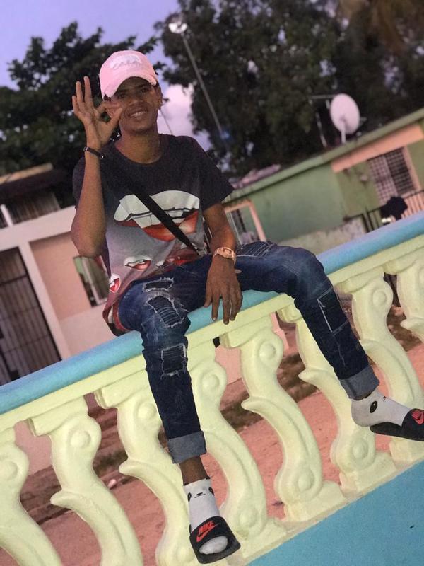 Date this good-looking Dominican Republic man Randy from San Isidro DO36782