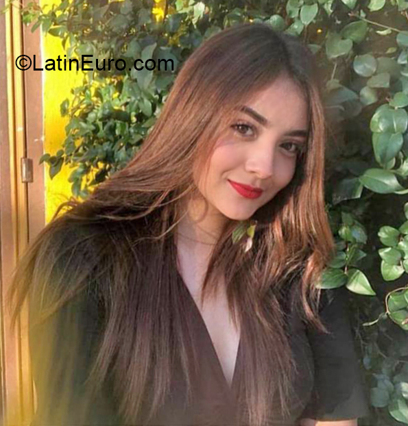 Date this cute Honduras girl Agatha from Tegucigalpa HN2756