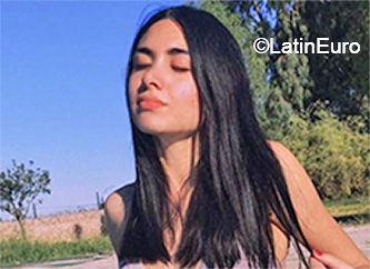 Date this voluptuous Argentina girl Agostina from Mendoza AR314
