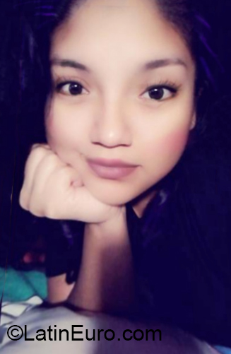 Date this pretty Peru girl Luciana from Lima PE1505