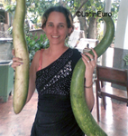 tall Cuba girl Shey from Cienfuegos CU691