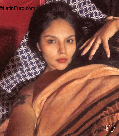 Date this georgeous Mexico girl Ivonne from Mexico City MX1949