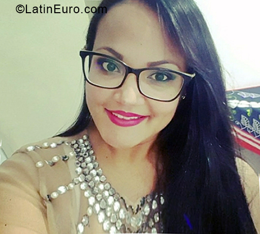 Date this beautiful Brazil girl Alessandra from Campinas BR11431