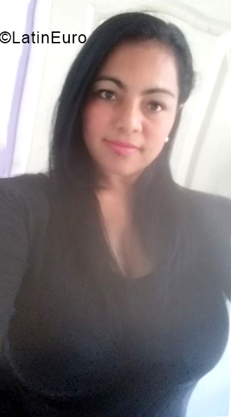 Date this tall Peru girl Melissa from Lima PE1864