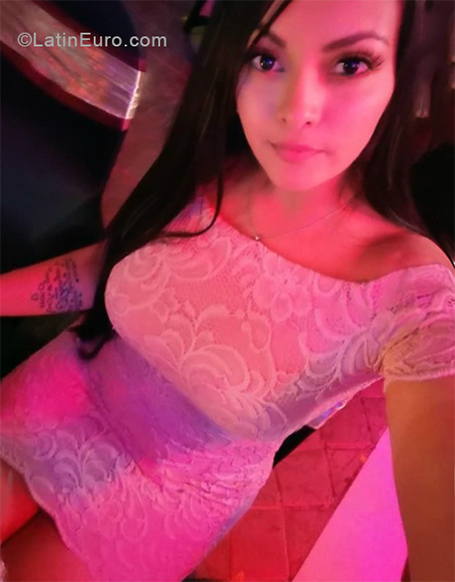 Date this exotic Costa Rica girl Belkis from San Jose CR416