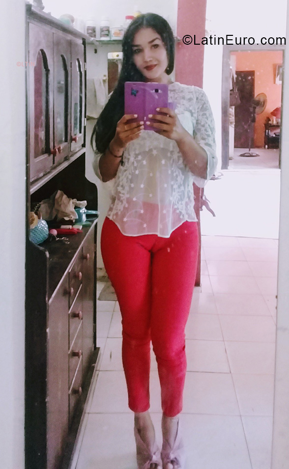 Date this fun Venezuela girl Magley from San Cristobal VE3482