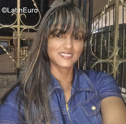 Date this fun Dominican Republic girl Alexa from La Vega DO39156