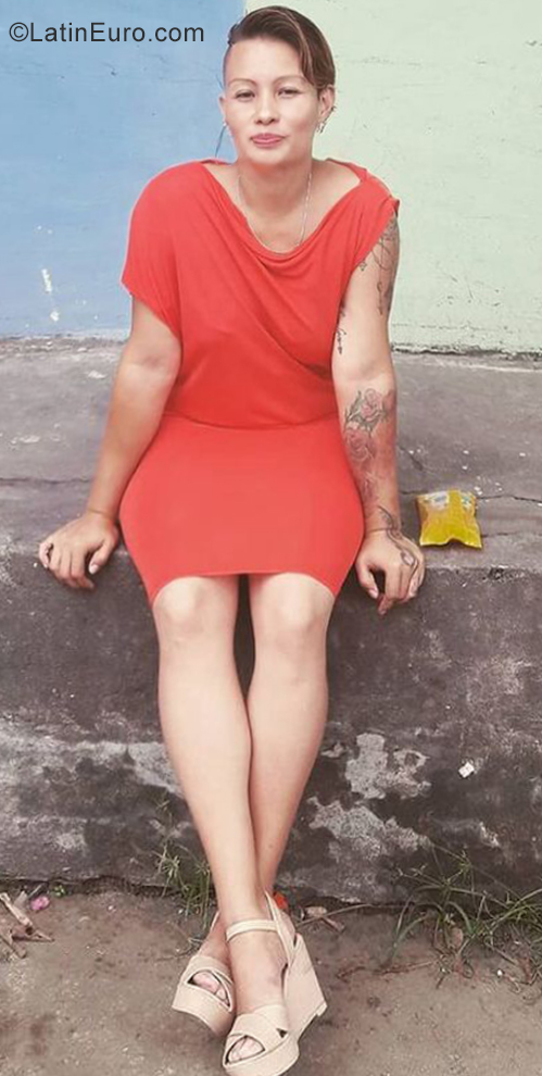 Date this tall Mexico girl Jacqueline from Veracruz MX2467