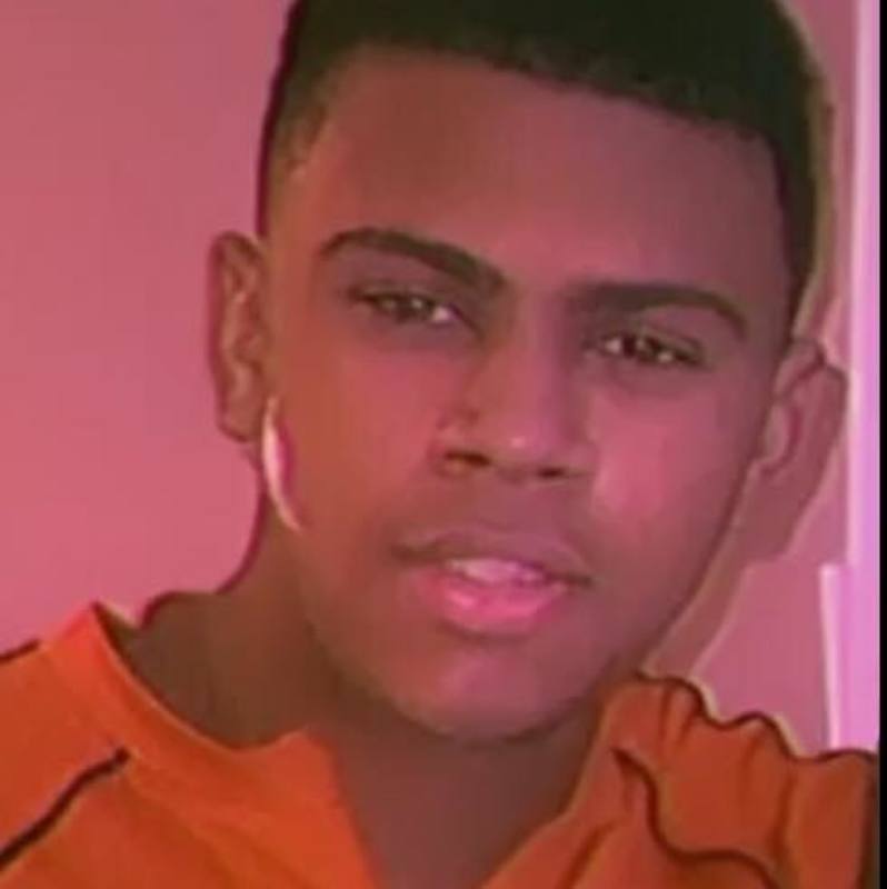 Date this sensual Dominican Republic man Luis manuel from Santiaol DO39557