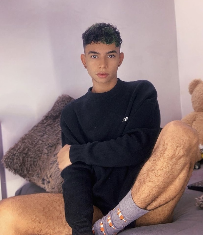 Date this cute Colombia man Sebastin from Cali CO30415