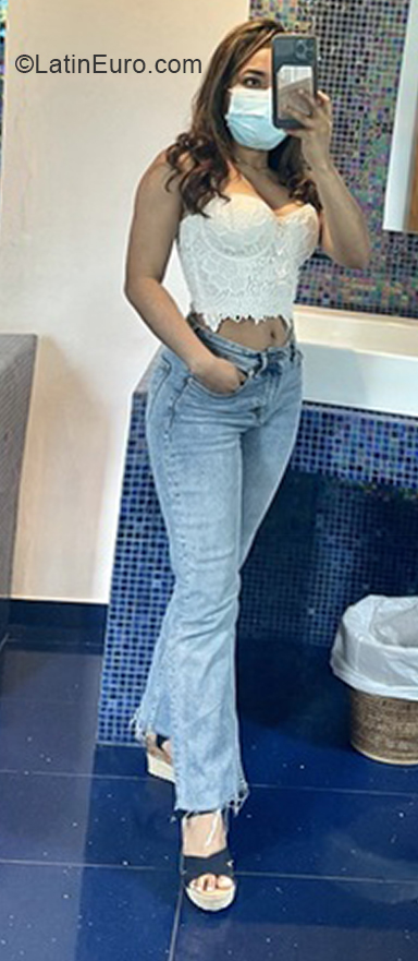 Date this good-looking Spain girl SEBE from  ES710