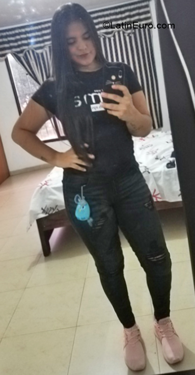 Date this fun Colombia girl Johanna from Cali CO30493
