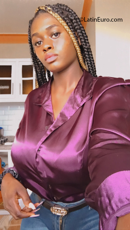 Date this attractive Dominican Republic girl Iammkarla from Santiago Caballeros DO40742