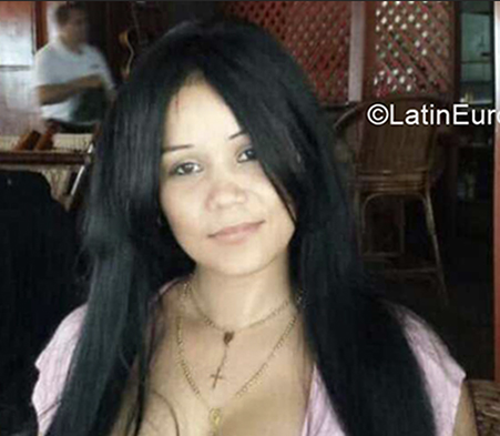 Date this stunning Dominican Republic girl Wendy from Santiago DO40185