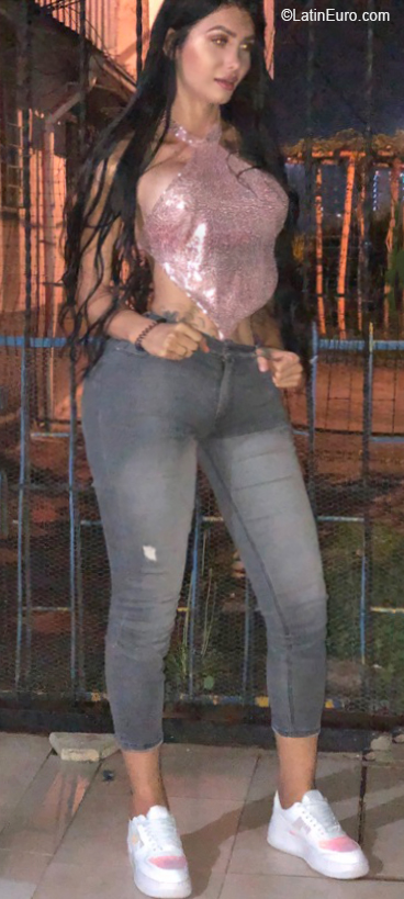 Date this fun Colombia girl Brihana from Medellín CO30791